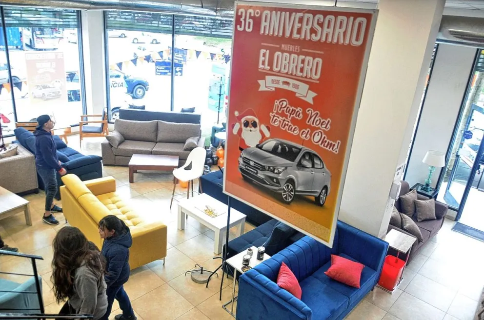 Muebles El Obrero comienza a festejar sus 36 años: A partir de hoy lanzan el sorteo de un auto 0 km