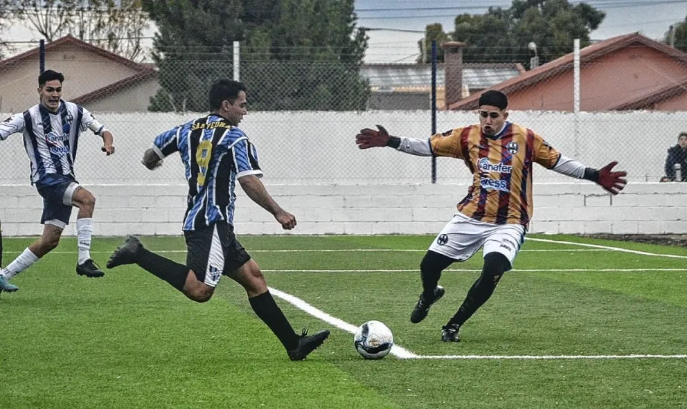Saavedra marcó diferencias ante Ferro