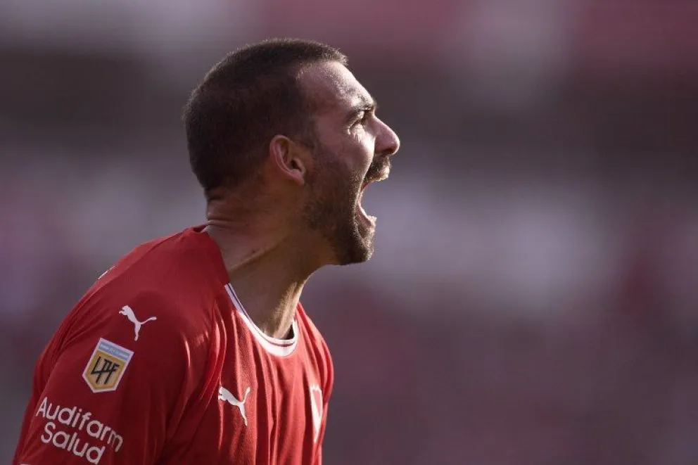 Independiente se impuso ante Huracán y se quedó con un triunfo clave