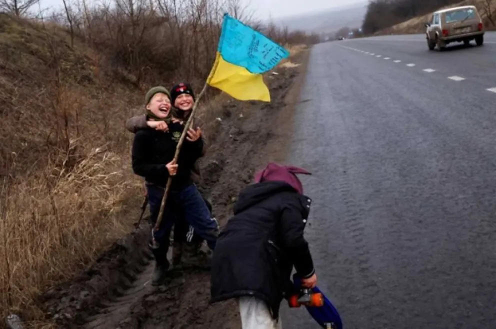 Moscú informó que 700.000 niños de las zonas de conflicto de Ucrania ahora están en Rusia