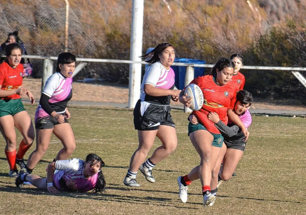 Portugués y Los Zorros celebraron en el femenino