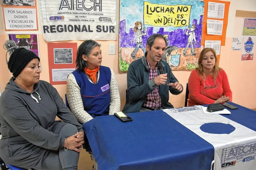 Murphy sobre la propuesta salarial del Gobierno: “Cinco mil docentes se expresaron en toda la provincia, de los cuales el 90% manifestó su rechazo”