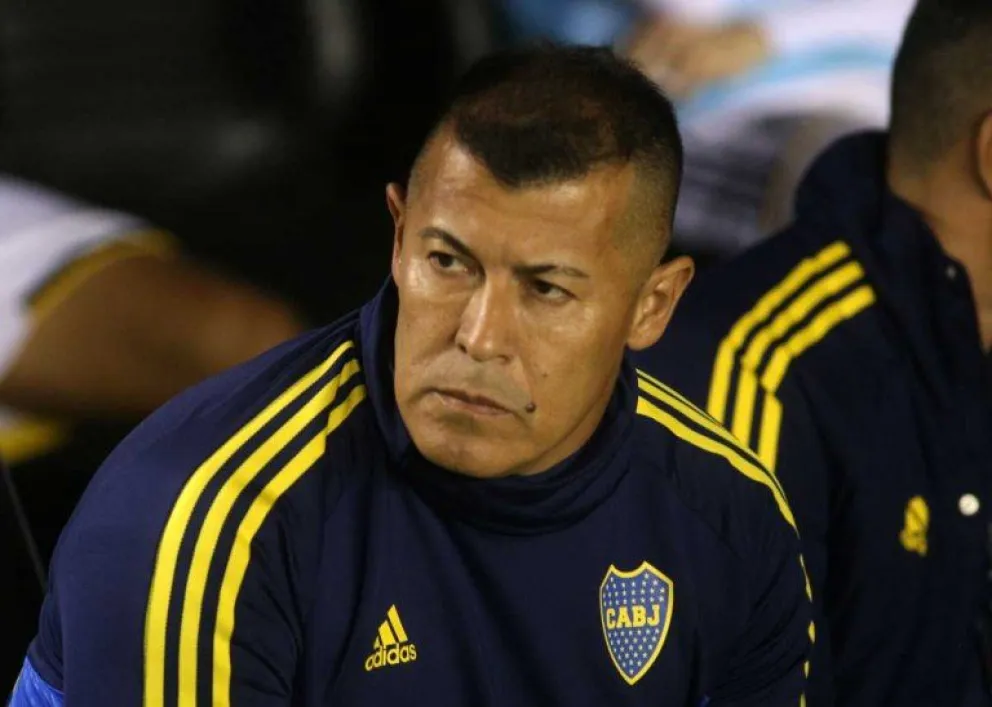¿Se acaba la paciencia con Almirón?: la declaración del DT que hizo explotar a los hinchas de Boca