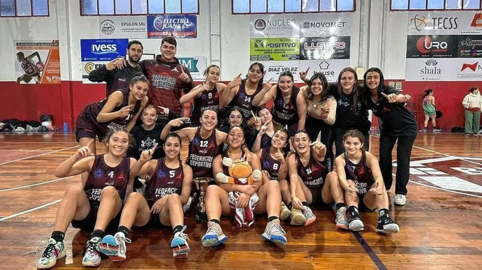 Federación celebró en mujeres y Gimnasia en varones