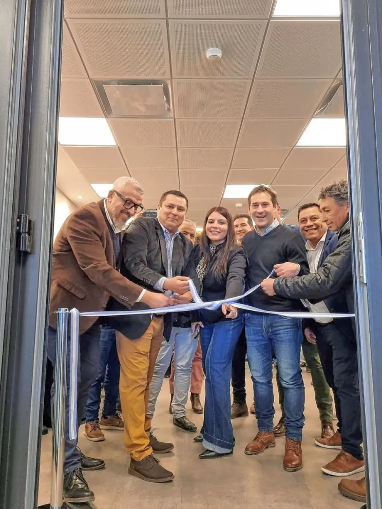 Brillante inauguración de Petroleros Jerárquicos Radio