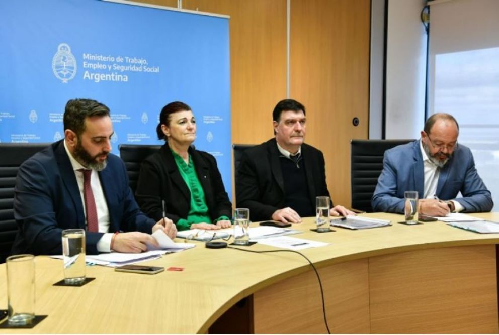 Acordaron una suba en el salario mínimo