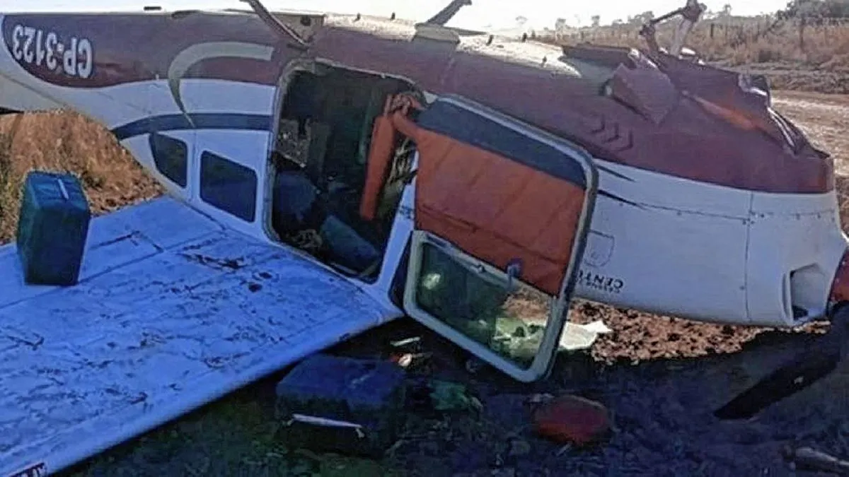 Chaco cay una avioneta y encontraron 324 kilos de coca na que