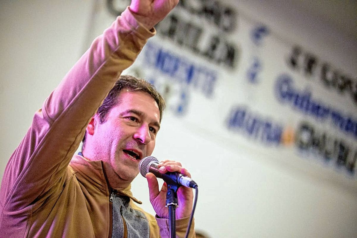 Luque convocó a los candidatos e intendentes de la Comarca Andina a trabajar sin descanso para poner bien arriba a Chubut