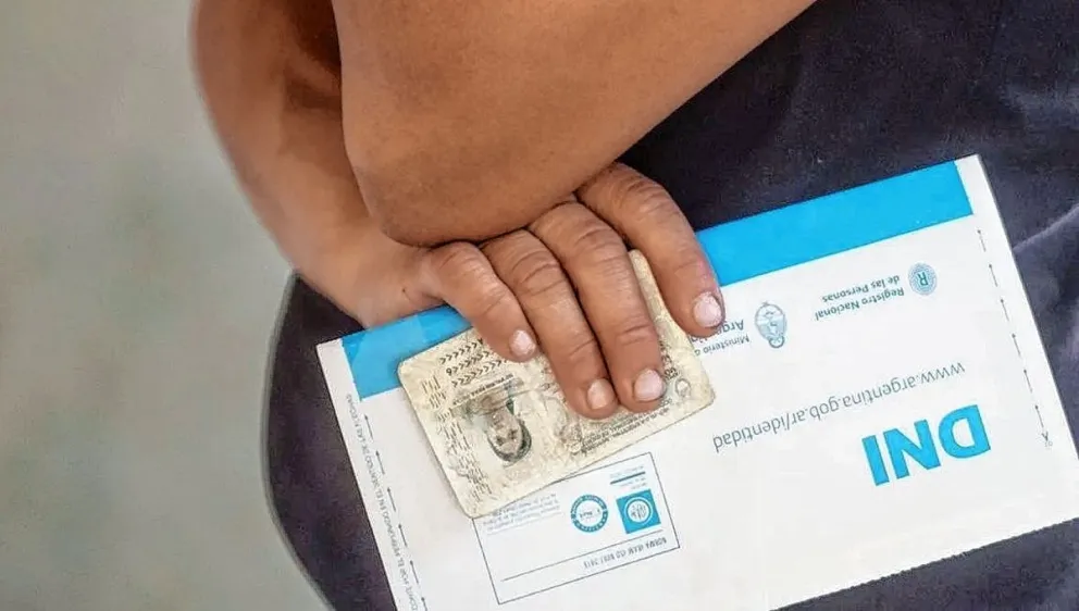 Hay más de 500 documentos para retirar en el Centro de Documentación Rápida