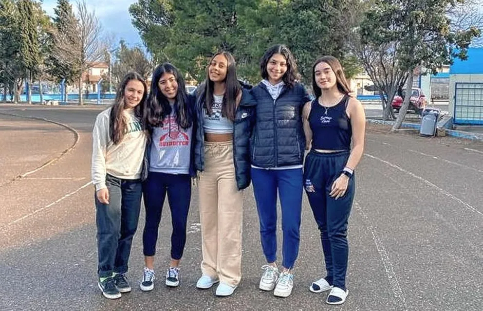 Comodorenses compiten en el Nacional U18 en el CeNARD