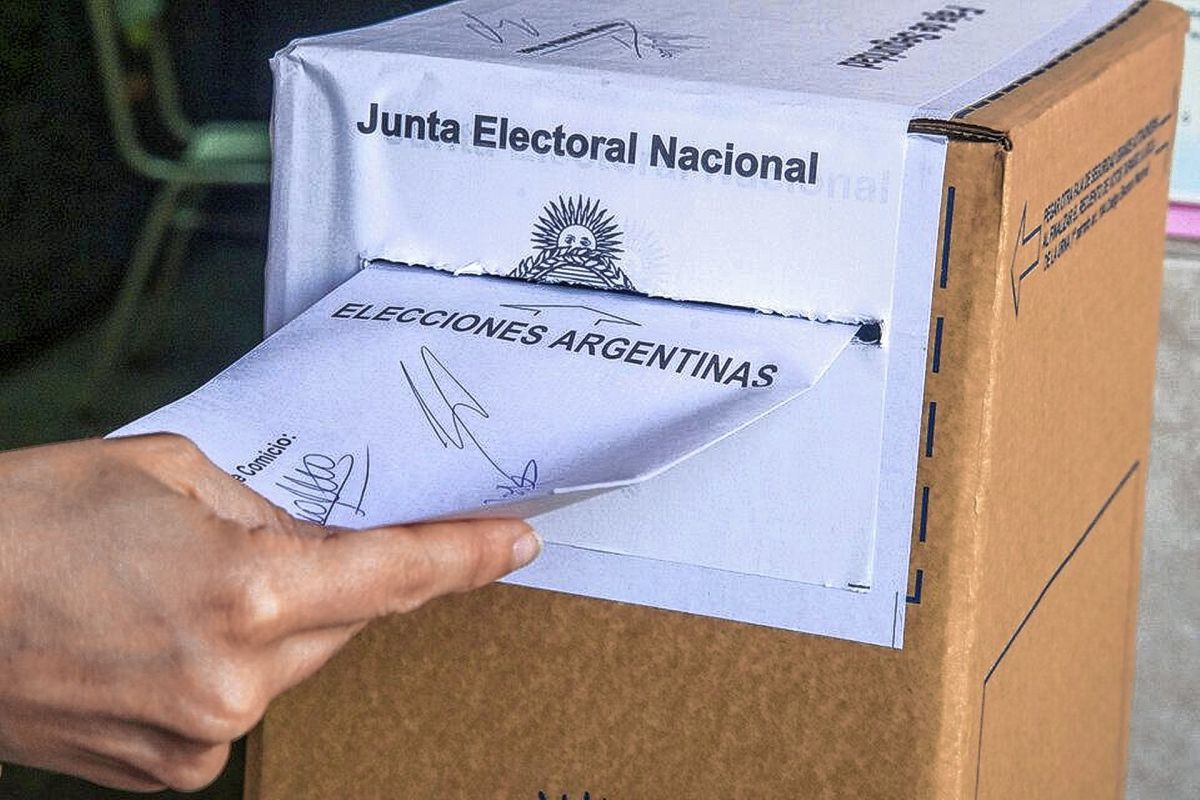 PASO: Los ciudadanos eligen la oferta electoral que competirá en las generales del 22 de octubre