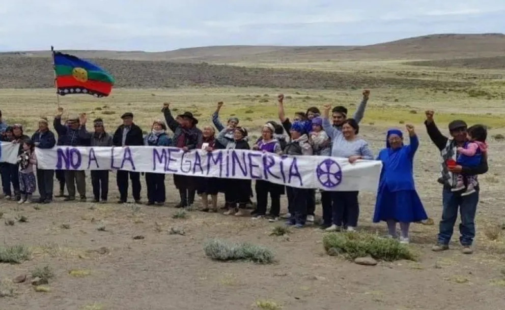 Un juez suspendió la actividad minera en territorios de la comunidad mapuche en Río Negro