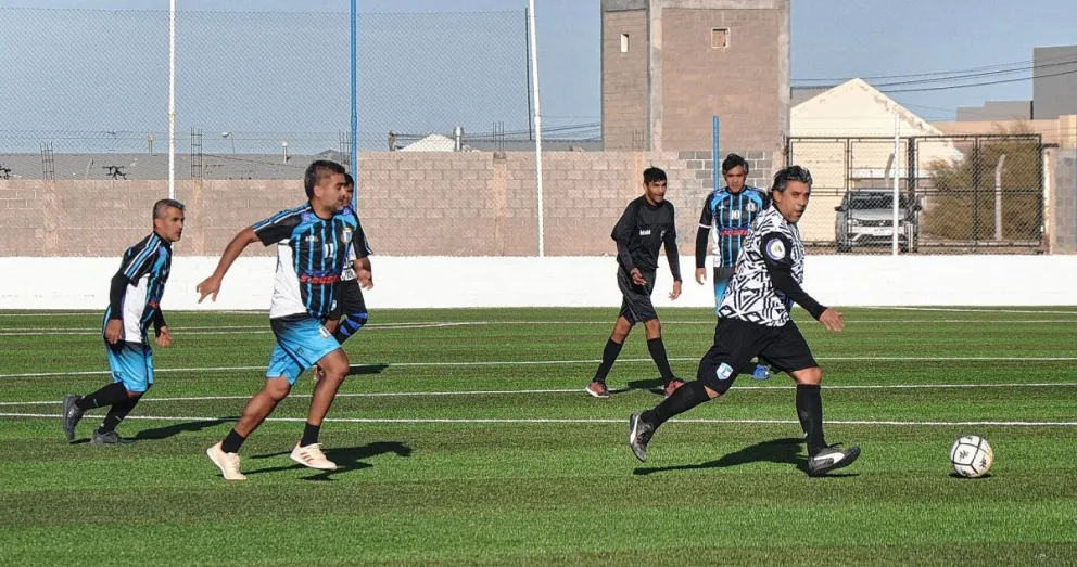 Fútbol de Veteranos: Los Masters buscan finalistas