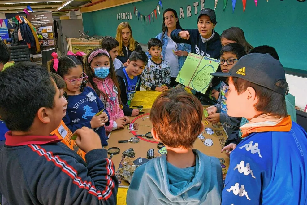 Actividades para niños y adolescentes en el Museo del Petróleo