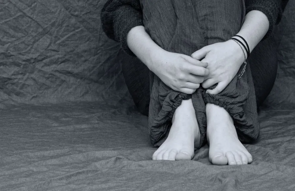 Madryn: Desde que su hija biológica tenía 12 años empezó a abusar de ella y ahora lo condenaron a 14 años de cárcel