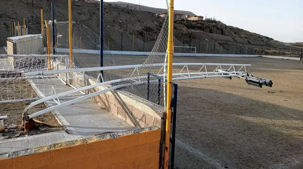 Los clubes deportivos también se vieron afectados por los fuertes vientos