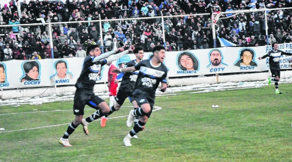 Jorge Newbery va por el título