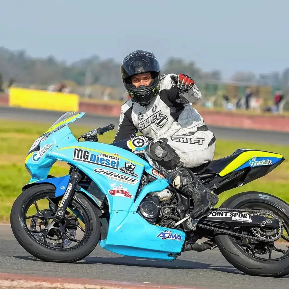Ariel Gómez, con el sueño de ganar un campeonato en SuperBike