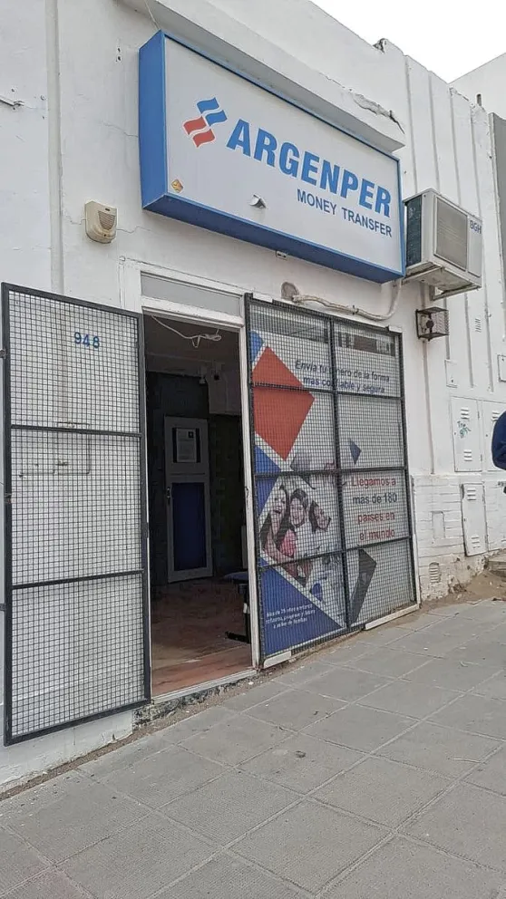 Boqueteros quisieron robar la caja fuerte de una casa de cambio