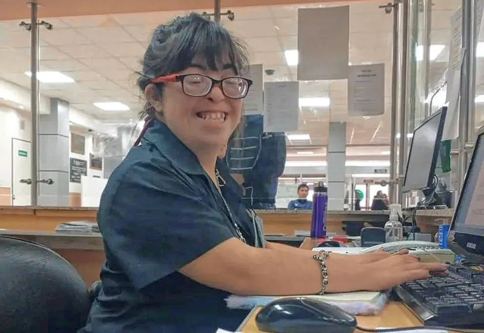 Alumnos de la Escuela de Formación Integral Nº 521 empezarán con sus pasantías laborales en comercios de la ciudad