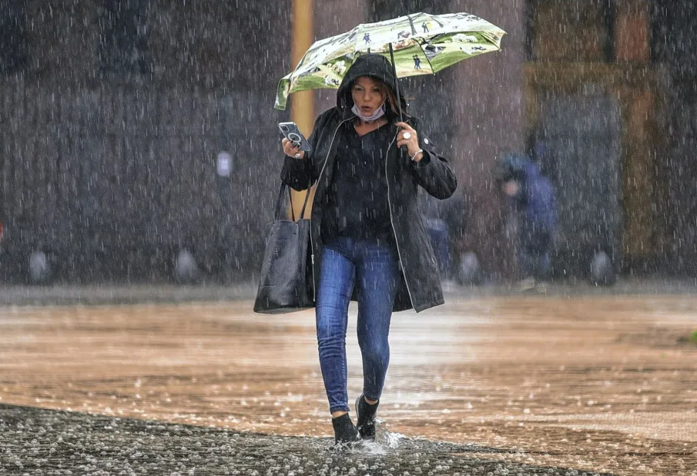 Pronóstico de lluvias aisladas para la jornada electoral