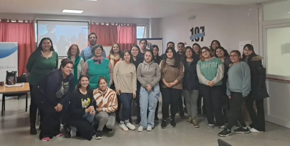El Gobierno Provincial dicta “Curso para capacitar Trabajadores Comunitarios de Salud en Terreno” en Comodoro Rivadavia