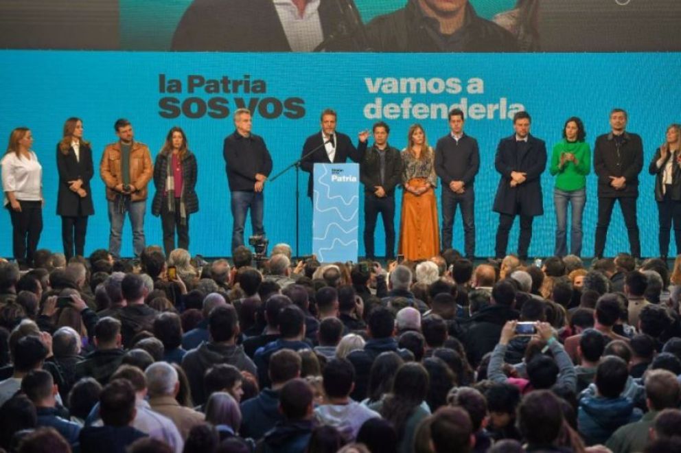 "Hay que evitar que gobierne la Argentina", las primeras repercusiones desde el oficialismo tras el batacazo de Milei