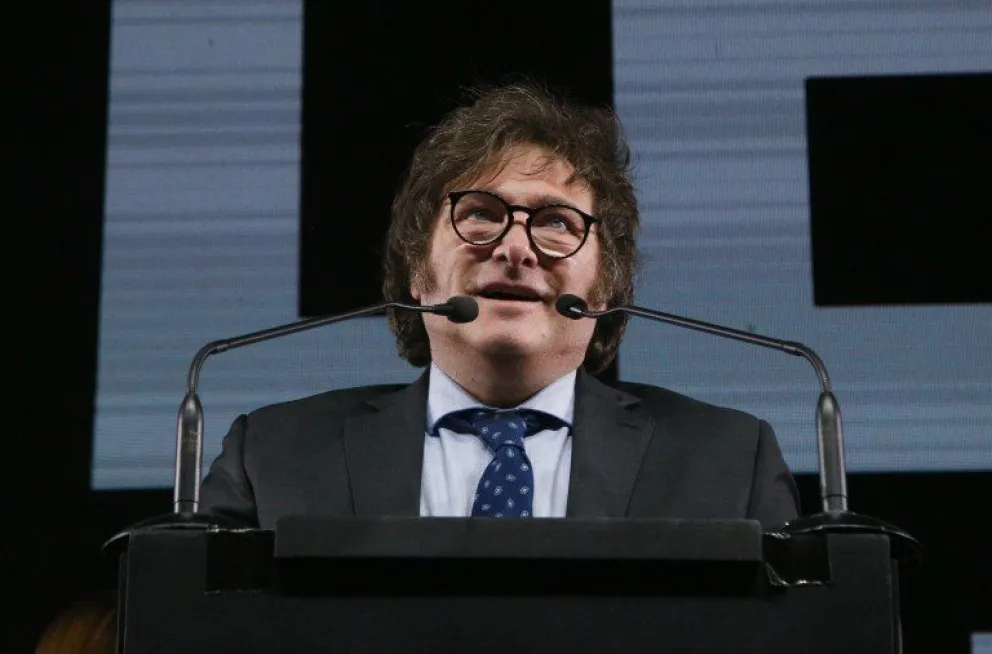 Milei le dijo a empresarios que no necesitan un Banco Central y defendió la dolarización