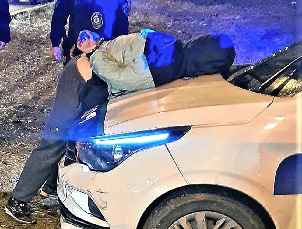 Encapuchados armados asaltan céntrica joyería y se llevan importante suma de dinero y joyas: un detenido