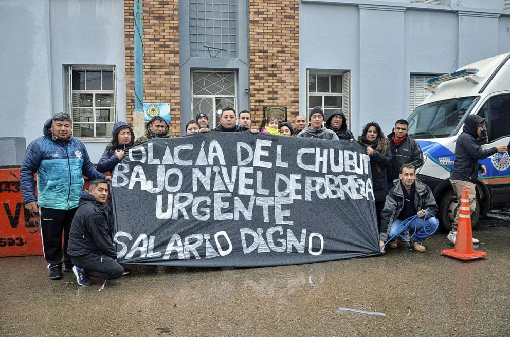 Continúa el reclamo del Consejo de Bienestar Policial: Realizarán vigilias en las Unidades Regionales hasta obtener respuesta