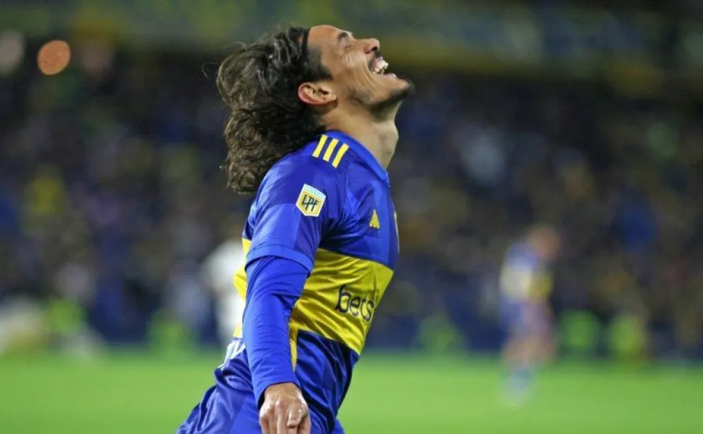 Video: Edinson Cavani y su primer gol con la camiseta de Boca