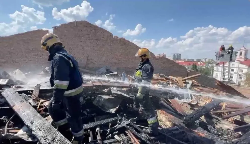 Ucrania: siete personas, entre ellas un niño de seis años, murieron por el impacto de un misil ruso