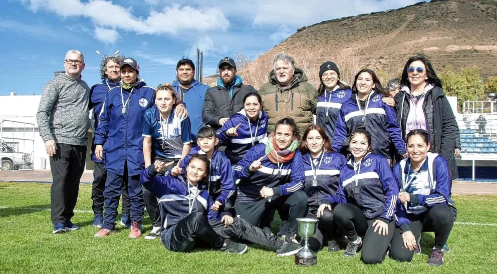 Ferro clasificó al Regional