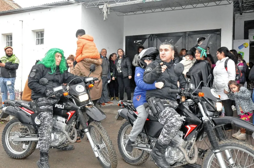 La Policía también celebró el Día de las Infancias