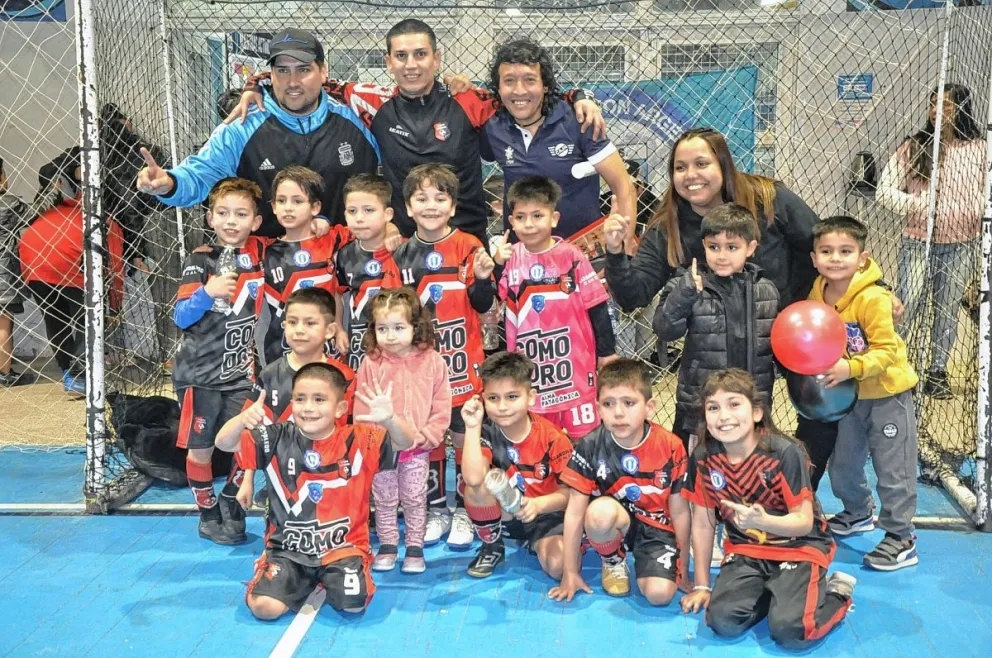 Lanús, La Súper Económica y Fortaleza, los nuevos campeones