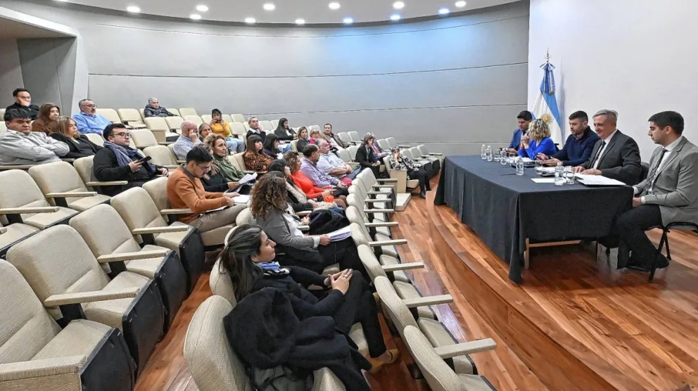 Antonena expuso en la Legislatura sobre el proyecto de ampliación presupuestaria
