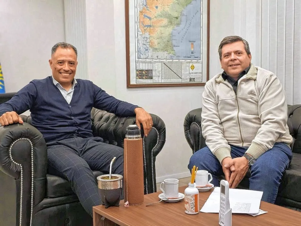 En Santa Cruz avanza la transición de gobierno: el vicegobernador Eugenio Quiroga recibió a su par electo Fabián Leguizamón