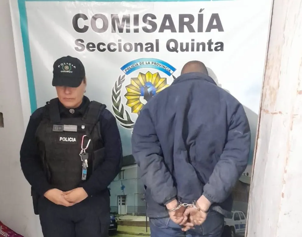 Atacó a cuchillazos a un joven, provocándole lesiones en el rostro