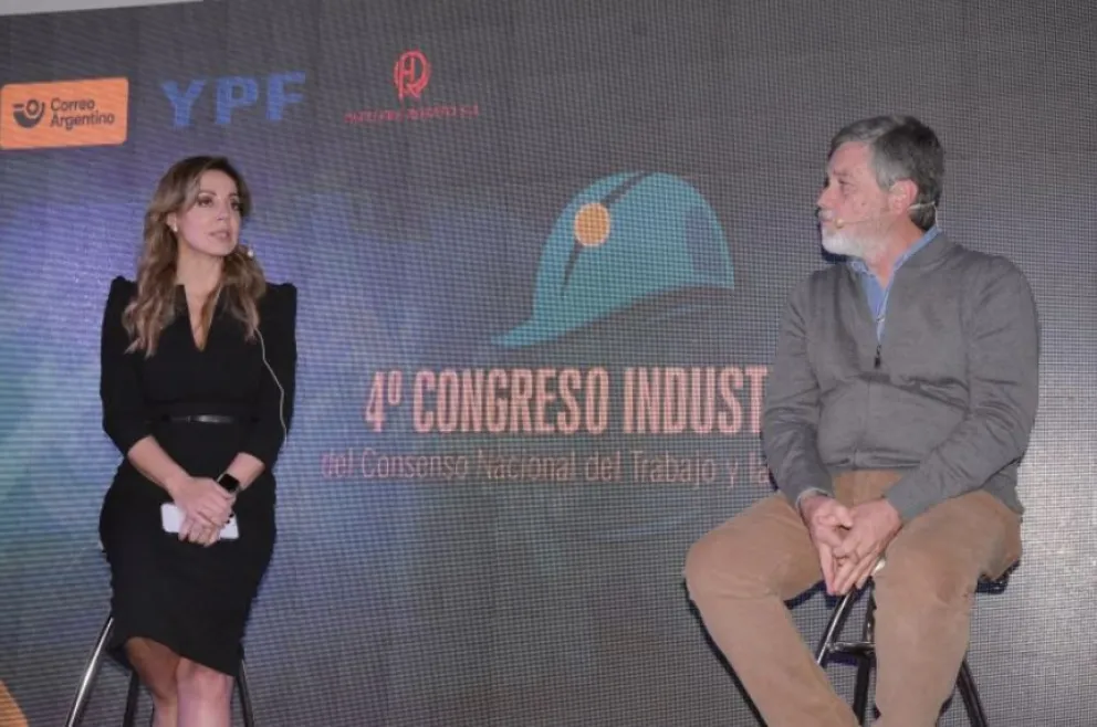 Royón le reclamó al Congreso por el tratamiento de las leyes de promoción de GNL e hidrógeno