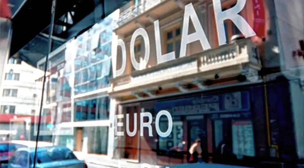 Qué es el SIOPEL, la plataforma con la que el Banco Central busca controlar el "dólar puré"