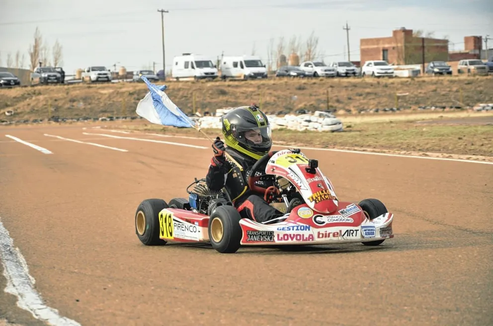 Se corren seis finales en km 9