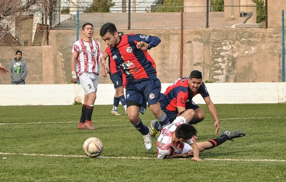 USMA se sigue alejando del fondo