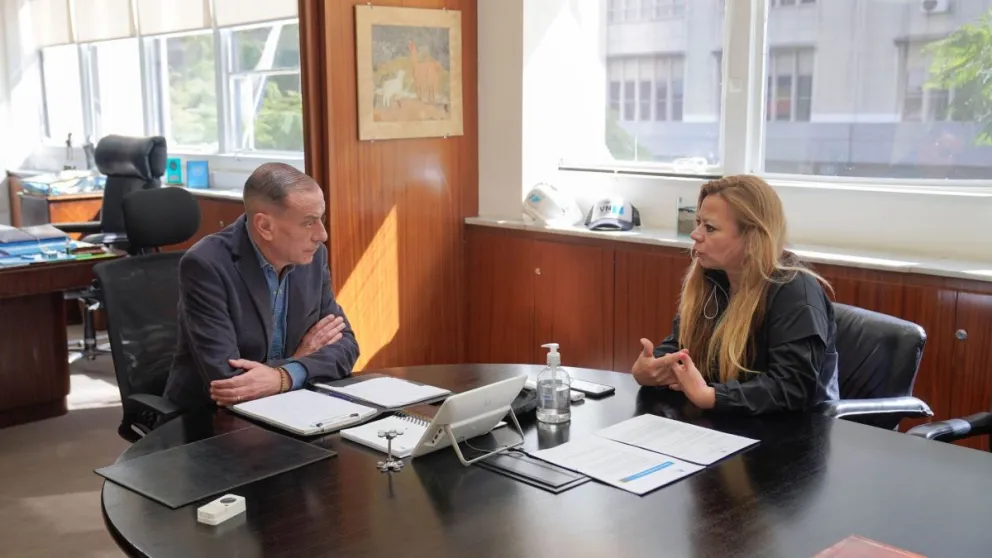 Autoridades del Gobierno Provincial mantuvieron un encuentro con el administrador general de Vialidad Nacional, Gustavo Arrieta