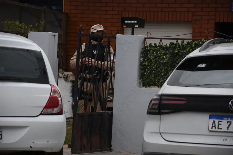 Realizaron allanamientos por una causa de drogas