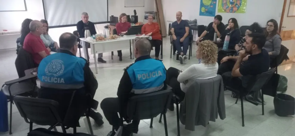 Se dispondrá de un corredor sanitario y guardias pediátricas de 12 horas en el Hospital Alvear