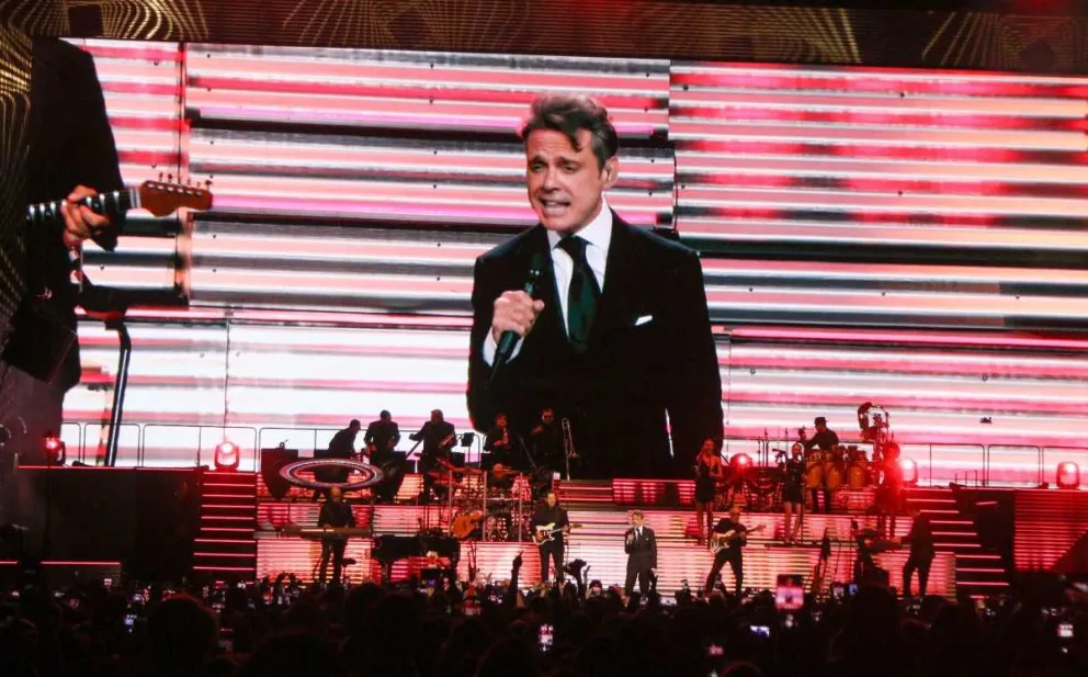 Luis Miguel, Marc Anthony y Bad Bunny se convirtieron en los latinos más taquilleros de la historia
