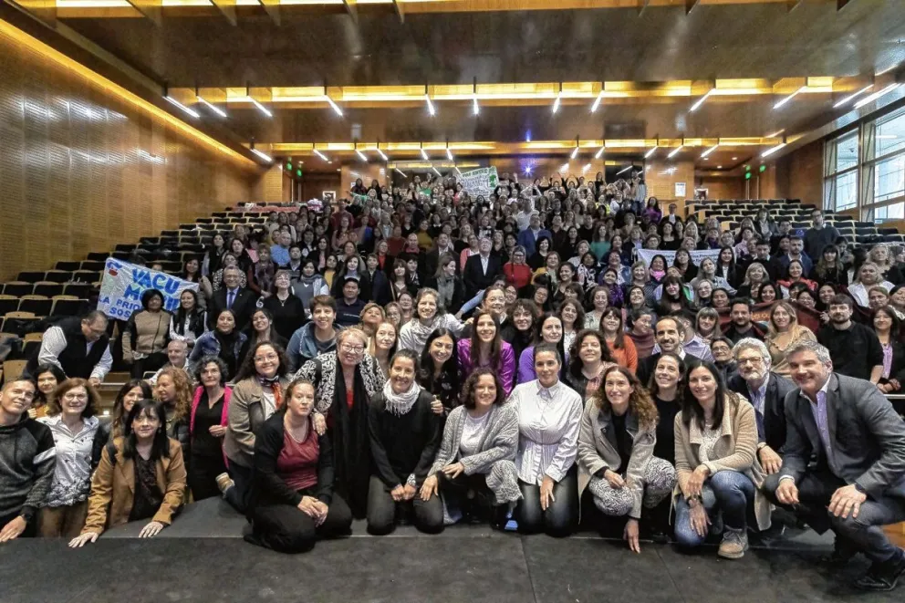 Jornadas Nacionales por el “Día de la Vacunadora y del Vacunador”