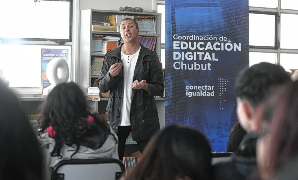 Educación: Continúan las capacitaciones sobre “Seguridad en Internet” en Chubut