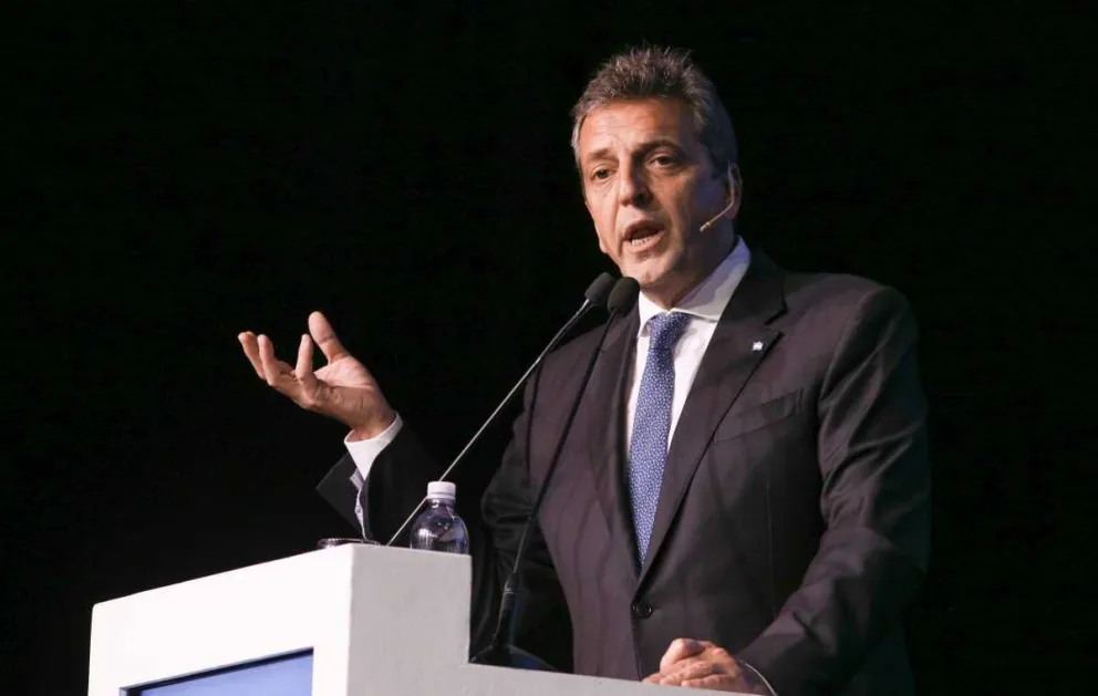 Massa criticó a Milei por negar el cambio climático: “No te importa destruir el planeta ni la vida de nadie”