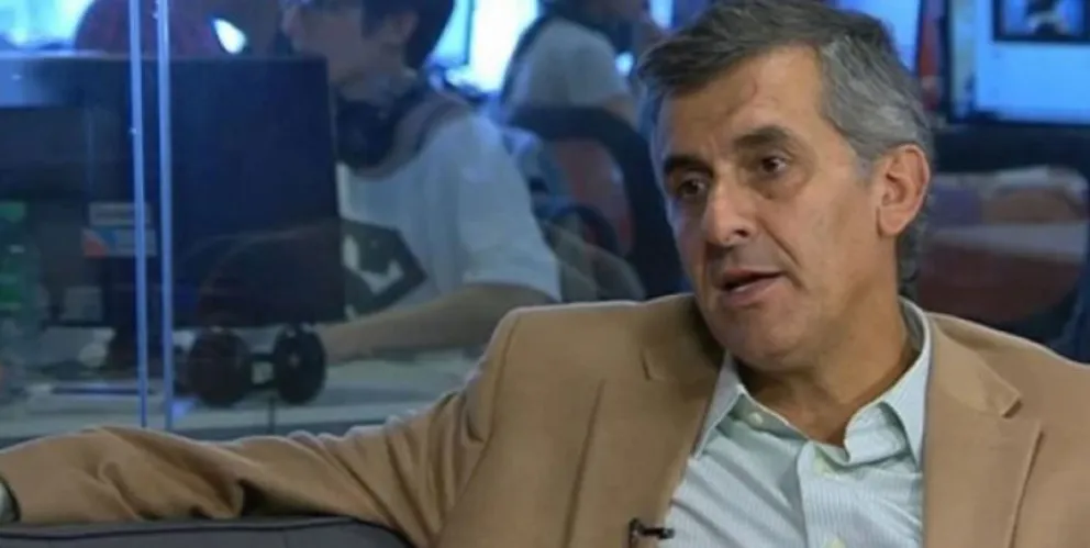 Rodolfo Santángelo dijo que el bimonetarismo "es la mejor manera de defender al peso"